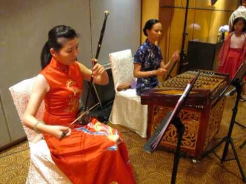 Erhu-Yangqin duet